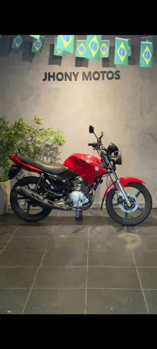 Vendo Yamaha factor 2014 completa