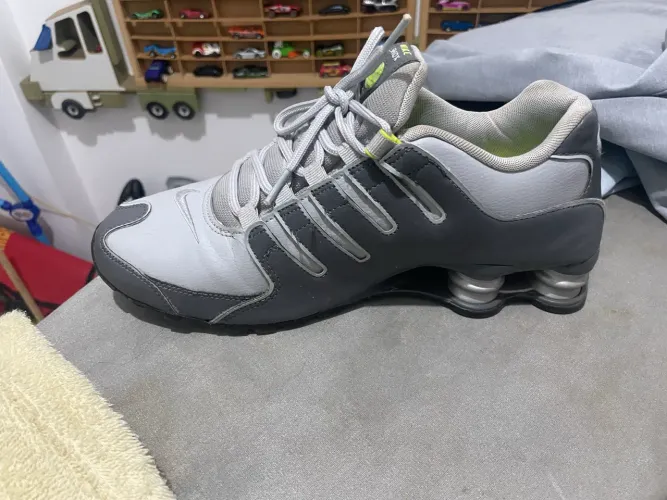 Tênis Nike shox NZ seminovo - Original