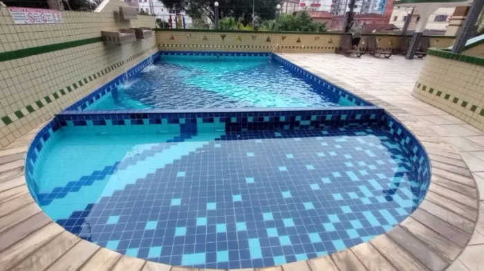 APARTAMENTO DE 2 QUARTOS, 2 SACADA, 2 BANHEIRO COM PISCINA, 350M DA PRAIA.