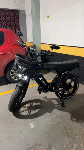V8 Pro - Bicicleta Elétrica (1000w)