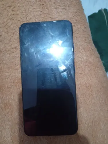 vendo celular LG k22 todo bom só botar chip usa