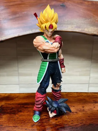 Action Figure Dragon Ball - Bardock SJJ Com 2 Heads 25cm