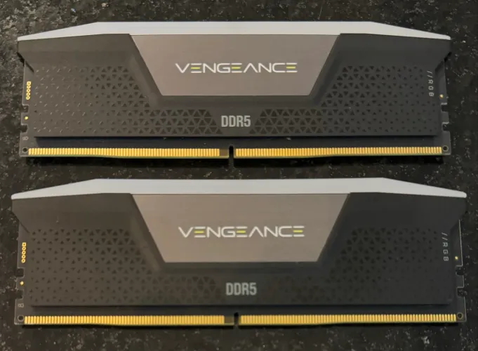 Corsair Vengeance 32gb 5600MHz CL36 DDR5 (2x16gb) memória ram