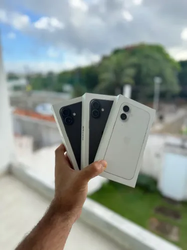 Iphone 16 128gb - LACRADO + NF