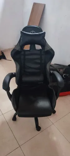 Cadeira gamer seminova