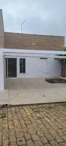 OPORTUNIDADE NO CENTRO DE ARARAQUARA - 1 IMÓVEL/2 CASAS GERANDO RENDA