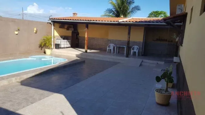 Execelente casa para venda na praia de Tabatinga