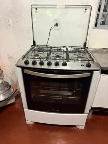 Fogão Electrolux 6 bocas