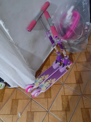 2 Patinetes rosa