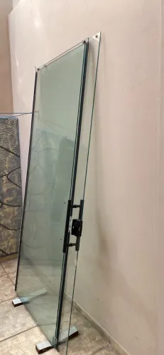 Porta de Vidro de Correr 4 Folhas 3,68m x 2,42m - R$ 2.980 | São José dos Campos