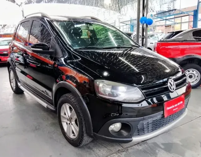 Volkswagen Crossfox 1.6 MI Total Flex 8V 5P 2011