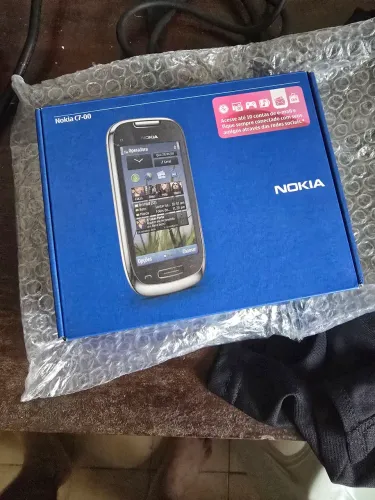 Nokia c7 celular antigo