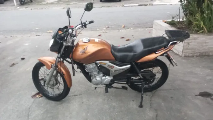 Vendo Titan mix flex dourada 