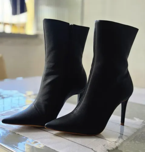 Bota Sapatinho de Luxo