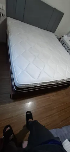 Colchão Queen umaflex semi novo