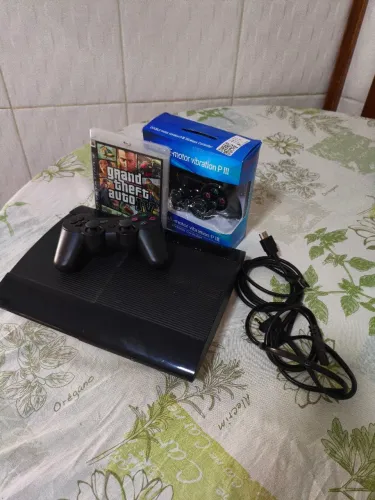 PS3 SLIM 500 GB - DESBLOQUEADO (HEN) E COM LOJAS INSTALADAS