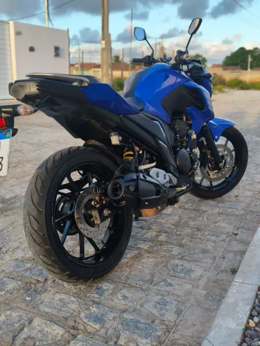 YAMAHA FAZER FZ25 2022 | 26 MIL KM | IMPECÁVEL
