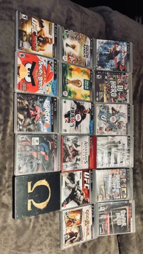 Lote 17 Jogos PS3 Originais  God of War Ascension, Tomb Raider Trilogy, GTA V, Guitar He