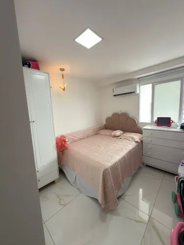 Vendo Apartamento na Ponta d'Areia Porteira Fechada