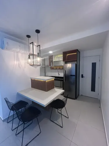 Alugo Apartamento 2 quartos mobiliado, super charmoso e moderno na Ponta Verde
