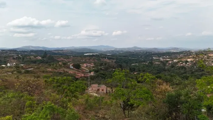 Lote com Vista Panorâmica em Juatuba - 360m² | Samambaia Núcleo III