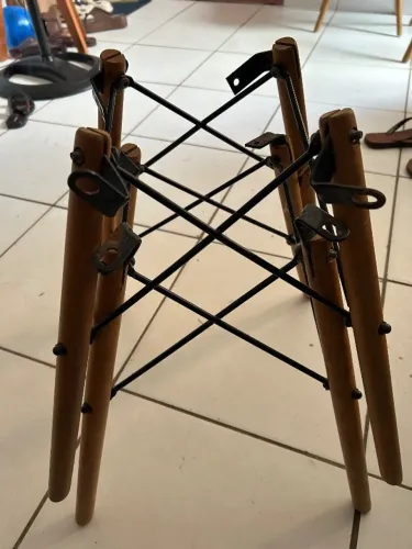 Pernas de cadeira