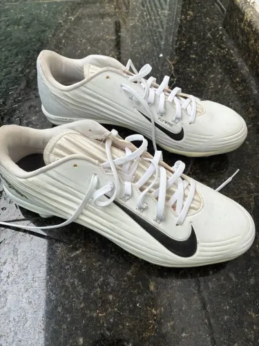 Chuteira Nike, nunca usada