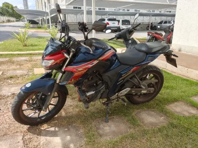 Fz25 capitã Marvel ed especial 