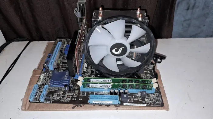 Kit i5 2400, 16gb ram, GTX 745