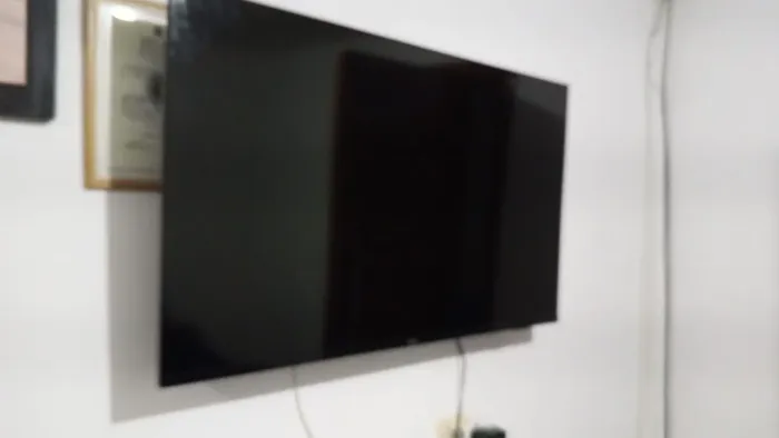 Vendo tv de 50 polegadas da Samsung, com defeito.