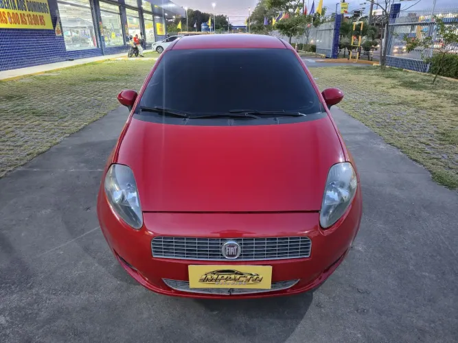 Fiat Punto Attractive 1.4 Fire Flex 8V 5P 2012