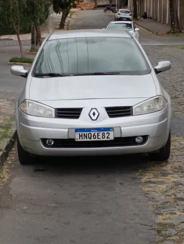 Renault Megane Sedan Dynamique Hi-flex 1.6 16V 2011