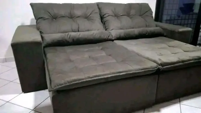 Sofá Retrátil Reclinável 2.00mts R$1.599,99 à vista! Contato WhatsApp *