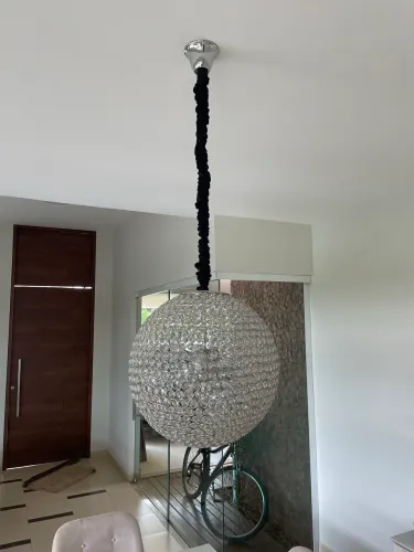 Lustre pendente bola de cristal