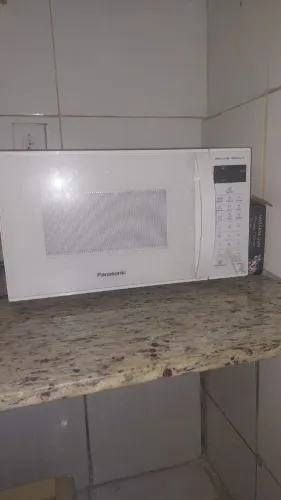 Microondas Panasonic 21litros semi nova, 127 v 