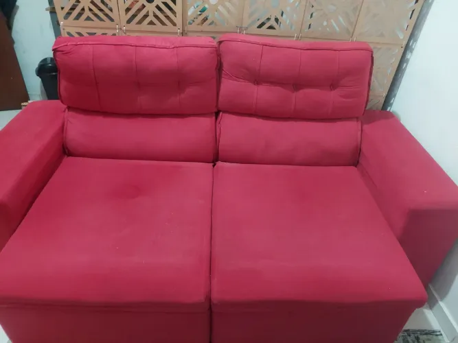 Sofa vermelho