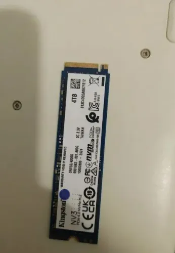 SSD NVME M.2 Kingston 4TB NVMe PCIe 4.0 - sem uso e aberto