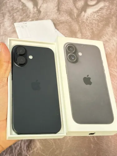 iPhone 16 preto 128GB novo 1 ano de garantia Apple sério