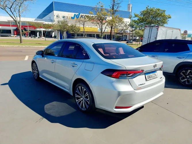 Toyota Corolla Altis 2.0 Flex 16V Aut. 2021