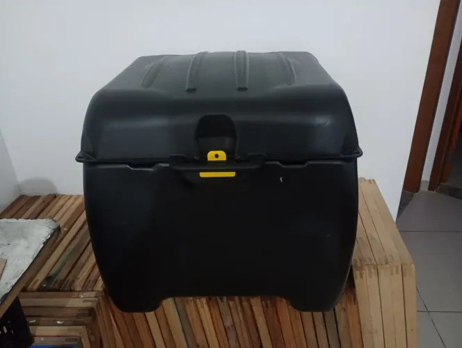 Baú para motos icbras 160 litros novo com suporte universal