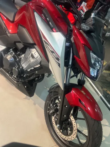 CB 300F CBS - 2026/ ZERO KM - EMPLACAMENTO TOTAL GRÁTIS