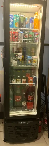 Geladeira expositora