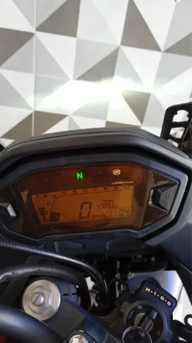 Vendo moto semi nova em perfeito estado