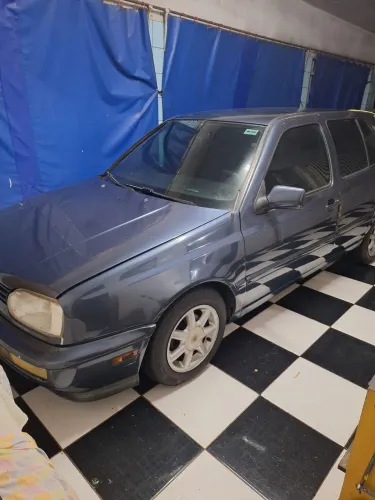 Volkswagen Golf GL 1.8/ 2.0i 4P 1997
