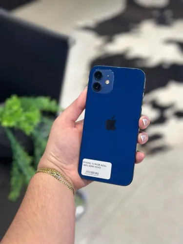 Vende-se IPhone 12 64gb azul