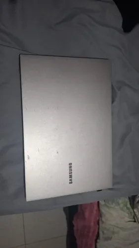 Notebook - SAMSUNG BOOK E30 