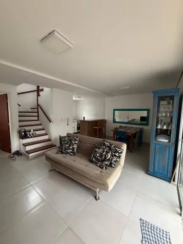 Casa charmosa para Locação de temporada em condomínio na praia de Juquehy