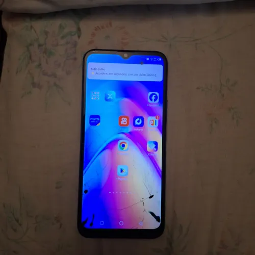 Celular Infinix Hot 10