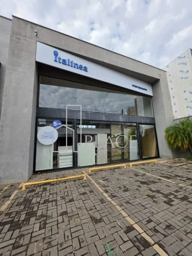 Salão comercial de 240 m² para aluguel no Centro de Marília