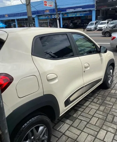 Renault Kwid Intense 1.0 Flex 12V 5P Mec. 2020
